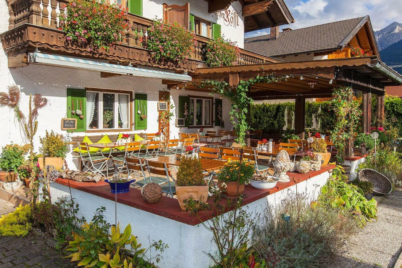 Fruehstueckspension Gaestehaus Zum Weissen Roessl Wallgau Kültér fotó